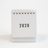 2020 Attractive Desktop Calendar